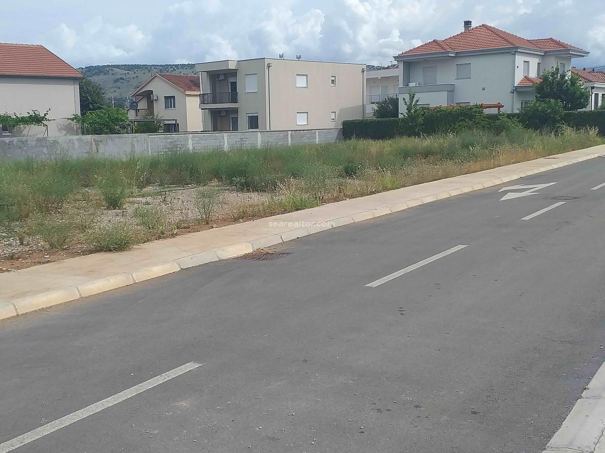 Plac u Podgorici, 0m² 7