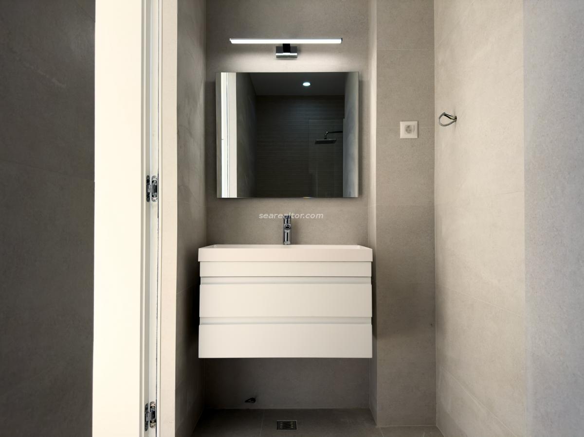 Kuća u Tivtu, 312m² — 15