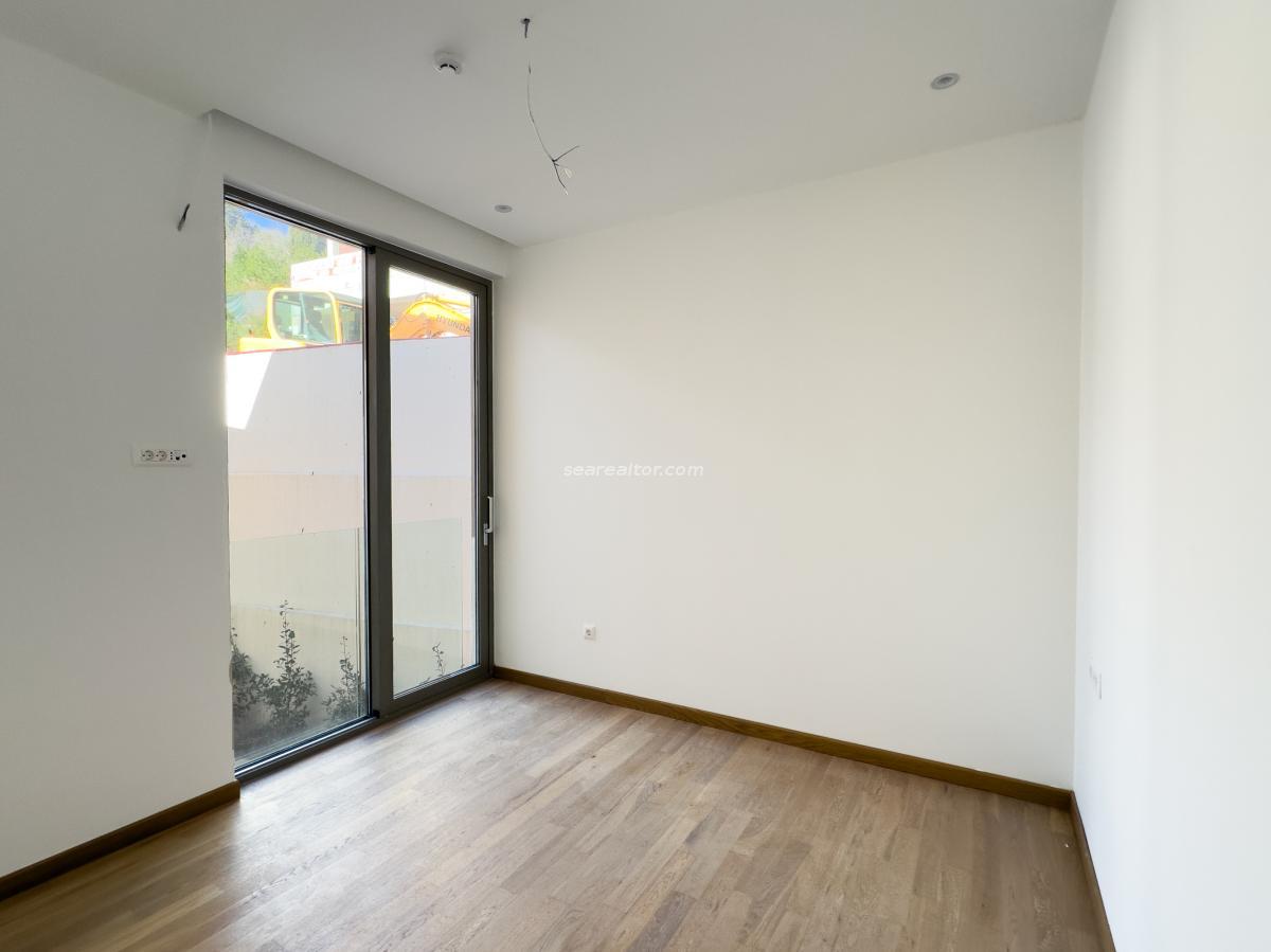 Kuća u Tivtu, 312m² — 17