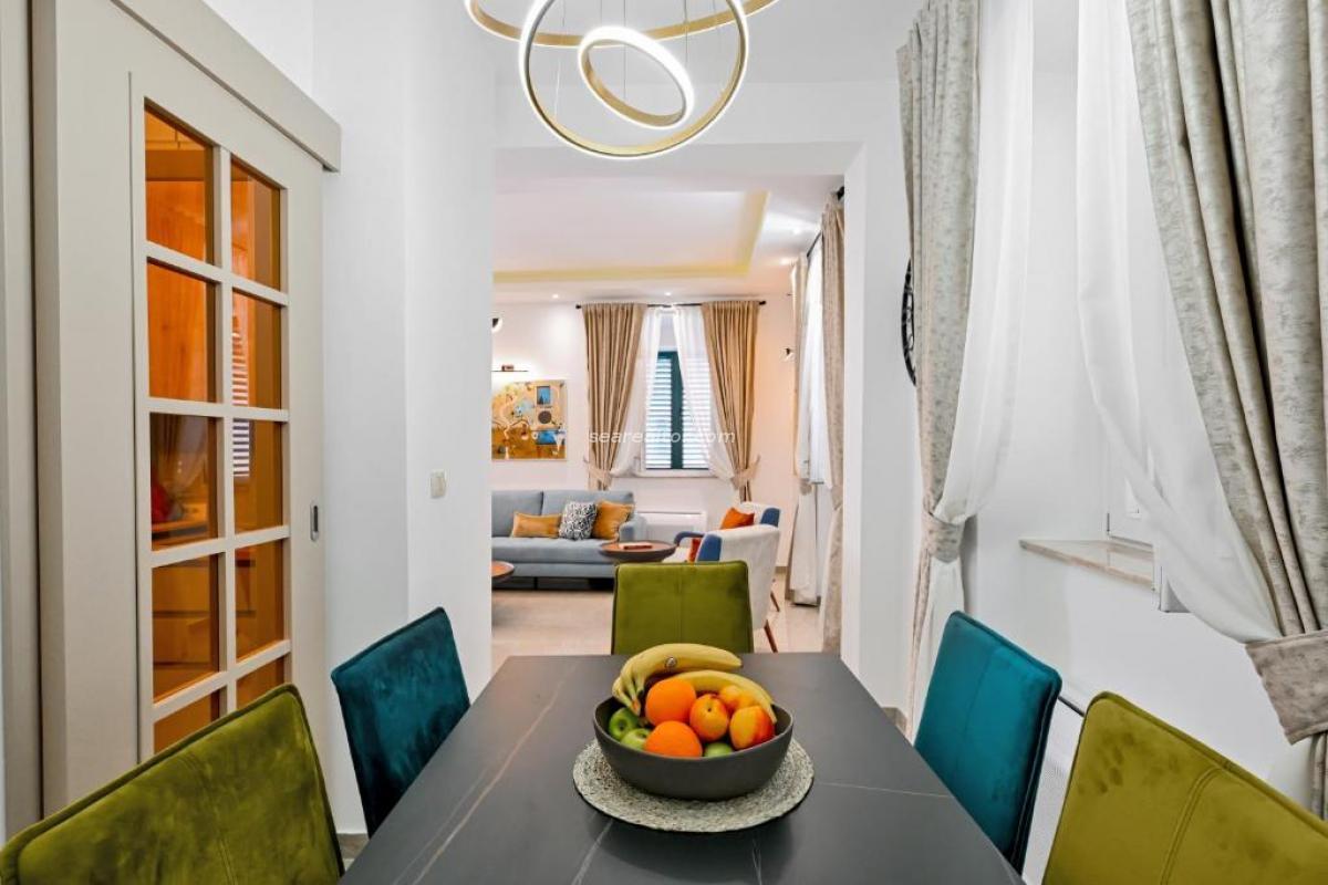 Geräumige Drei-Zimmer-Wohnung – Altstadt Kotor 24
