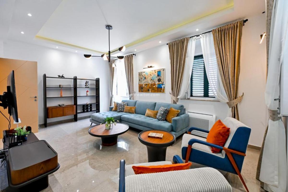 Geräumige Drei-Zimmer-Wohnung – Altstadt Kotor 25