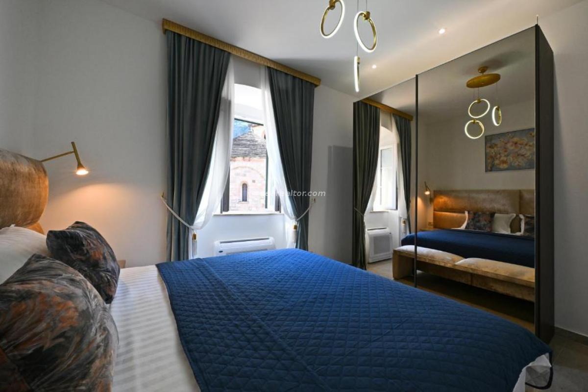 Geräumige Drei-Zimmer-Wohnung – Altstadt Kotor 28