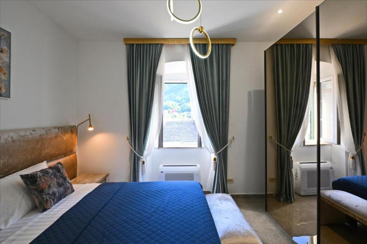 Geräumige Drei-Zimmer-Wohnung – Altstadt Kotor 33