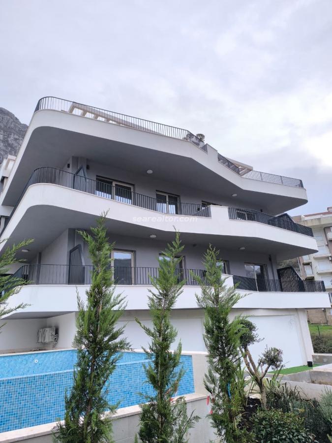 Moderne Zwei-Zimmer-Wohnung 52 m² – Dobrota, Kotor