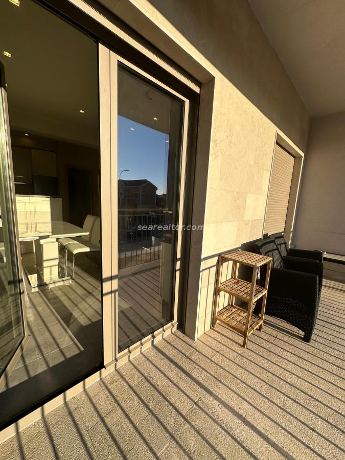 One-Bedroom Furnished Apartment 58m2 with Terrace – Tivat City Center 4