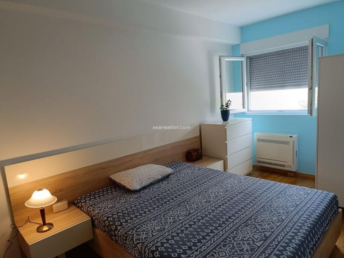 Двухкомнатная квартира 81 м² с парковкой – Тиват, Мазина 9