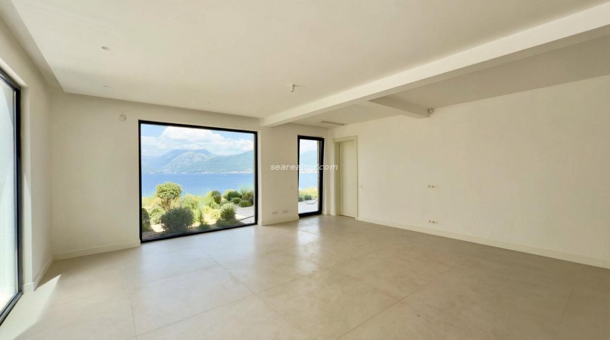 Panoramik Deniz Manzaralı 5 Yatak Odalı Lüks Villa – Krašići 5