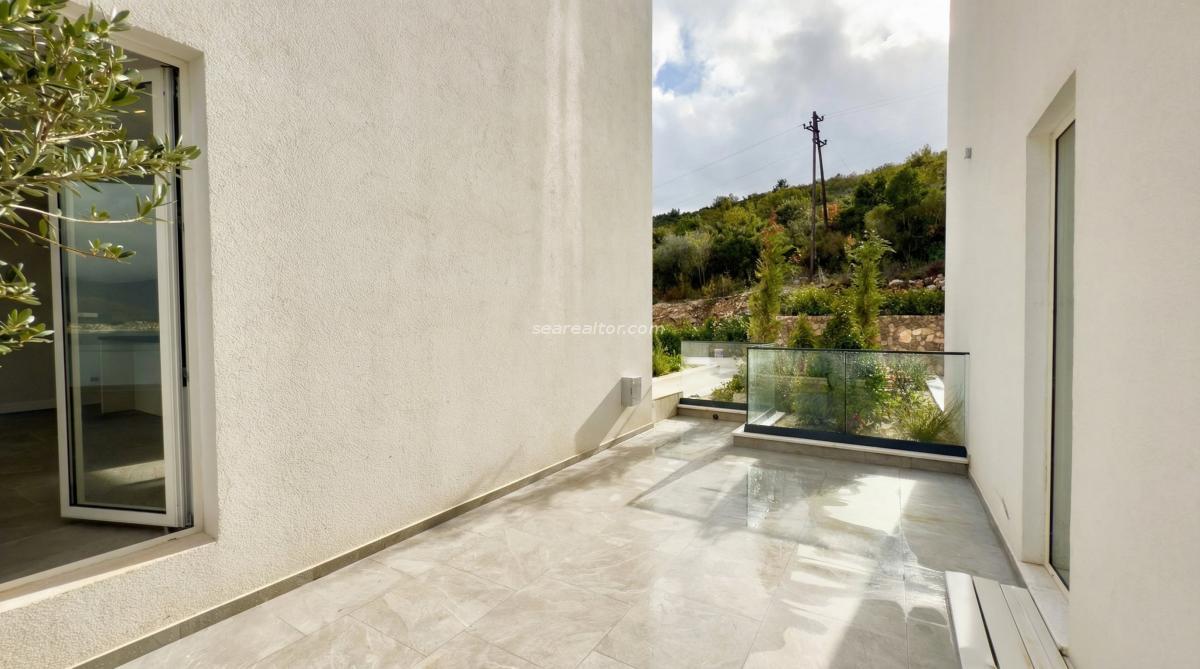 Duplex-Wohnung mit zwei Schlafzimmern und Panoramablick – Krašići 5
