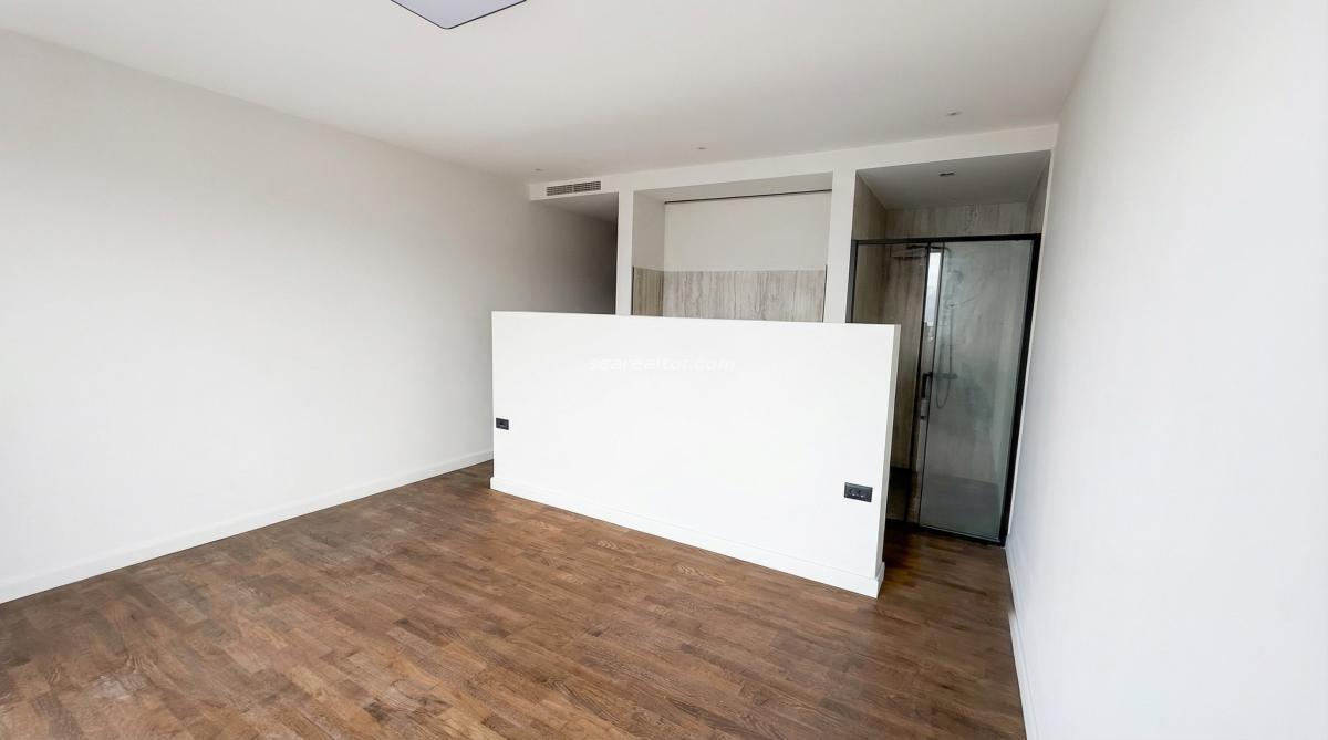 Просторная loft-квартира с панорамным видом и джакузи – Крашичи 8