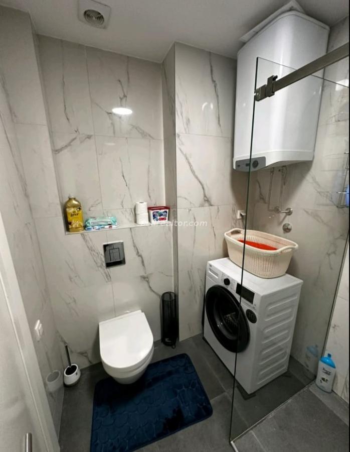 Furnished studio apartment for rent 35 m² in Soho City, Bar 7