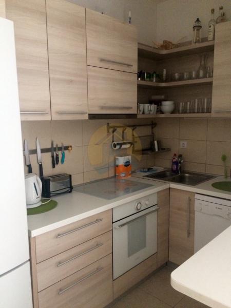 Dvosoban stan u Herceg Novom, 71m² 2