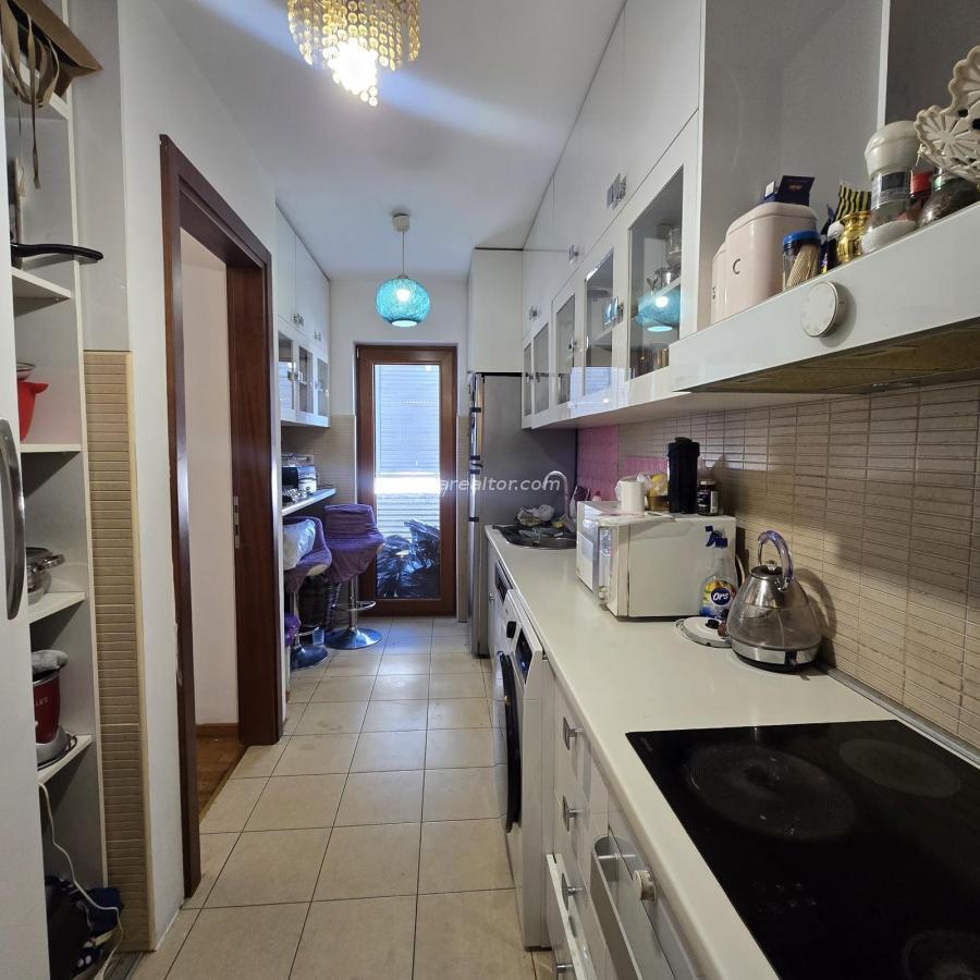 Роскошная трёхкомнатная квартира 120 м² – улица Баку, Подгорица 17
