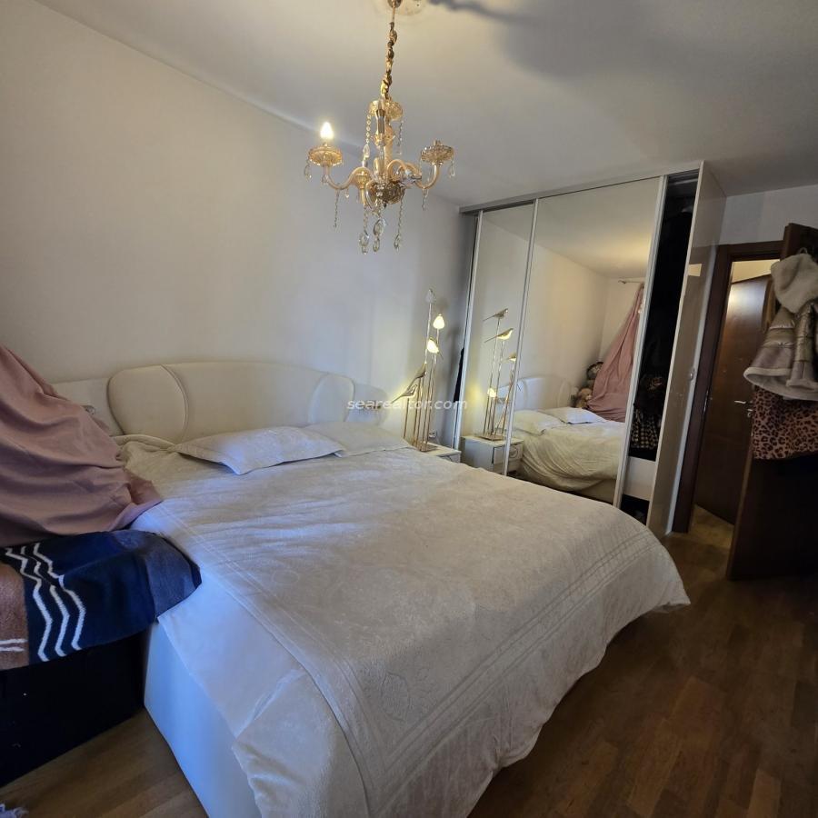 Роскошная трёхкомнатная квартира 120 м² – улица Баку, Подгорица 18