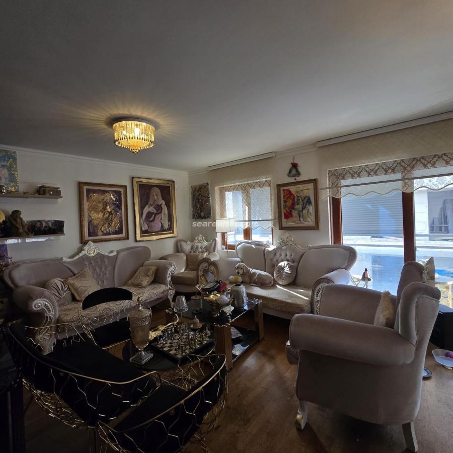Роскошная трёхкомнатная квартира 120 м² – улица Баку, Подгорица 7