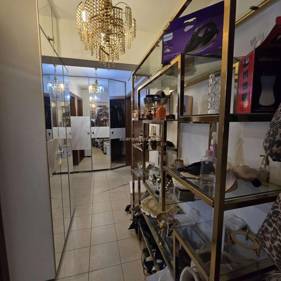 Роскошная трёхкомнатная квартира 120 м² – улица Баку, Подгорица 8