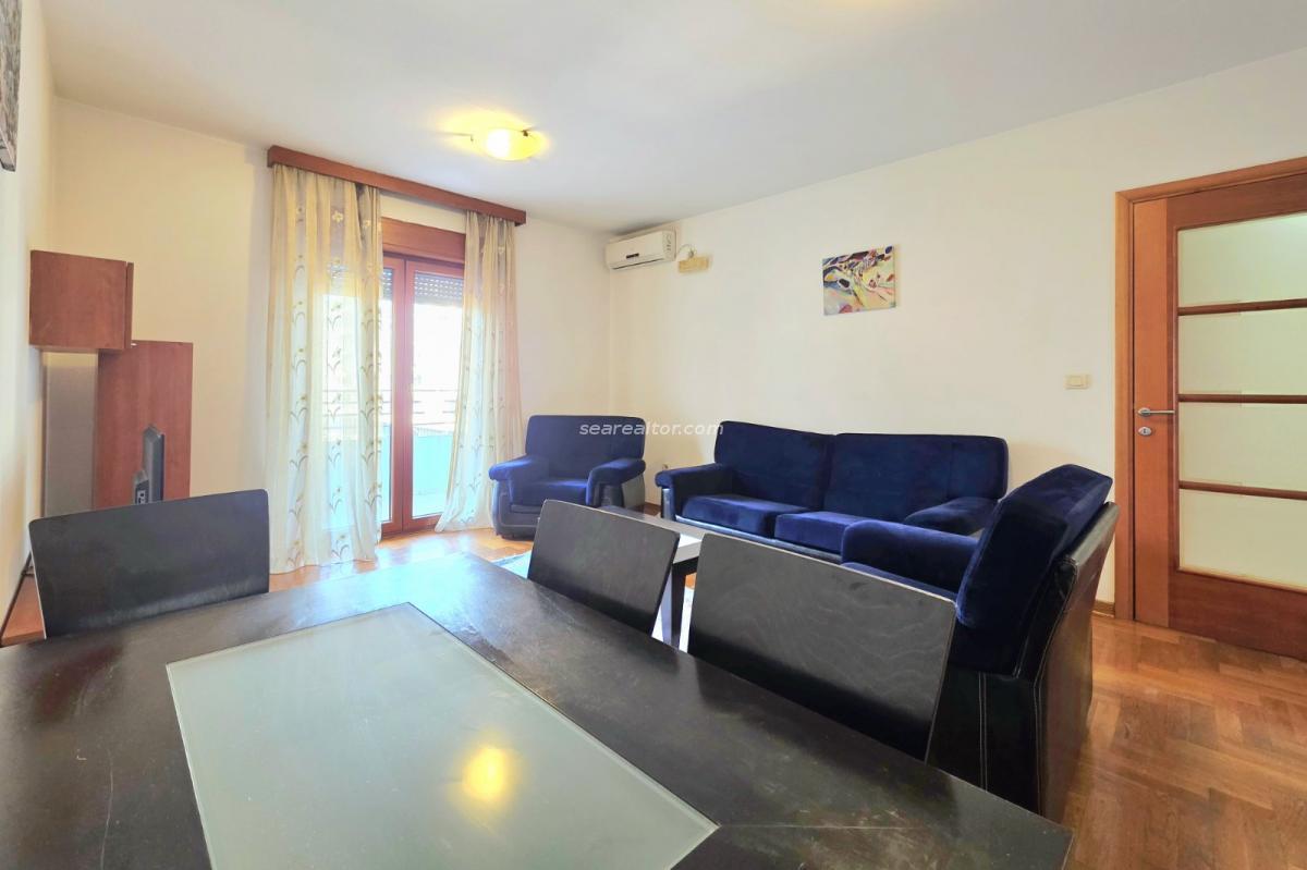 One-bedroom apartment for rent, 59m² – Maxim building 6