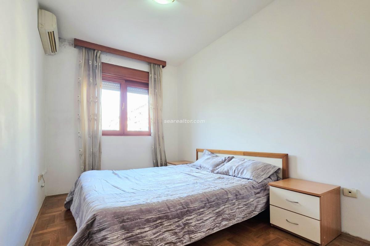 One-bedroom apartment for rent, 59m² – Maxim building 9