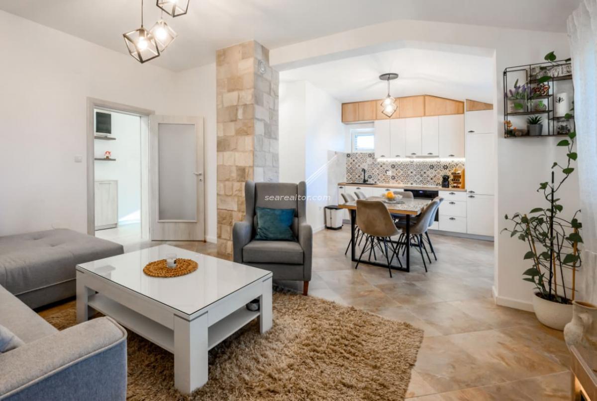 Luxuriöse 3-Zimmer-Wohnung mit privatem Parkplatz – Mrčevac, Tivat 3