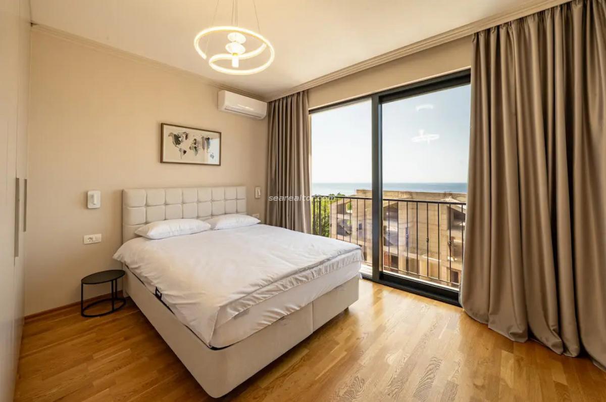 Havuzlu, 4 Yatak Odalı ve Panoramik Manzaralı Modern Kır Villası – Budva Rivierası 18