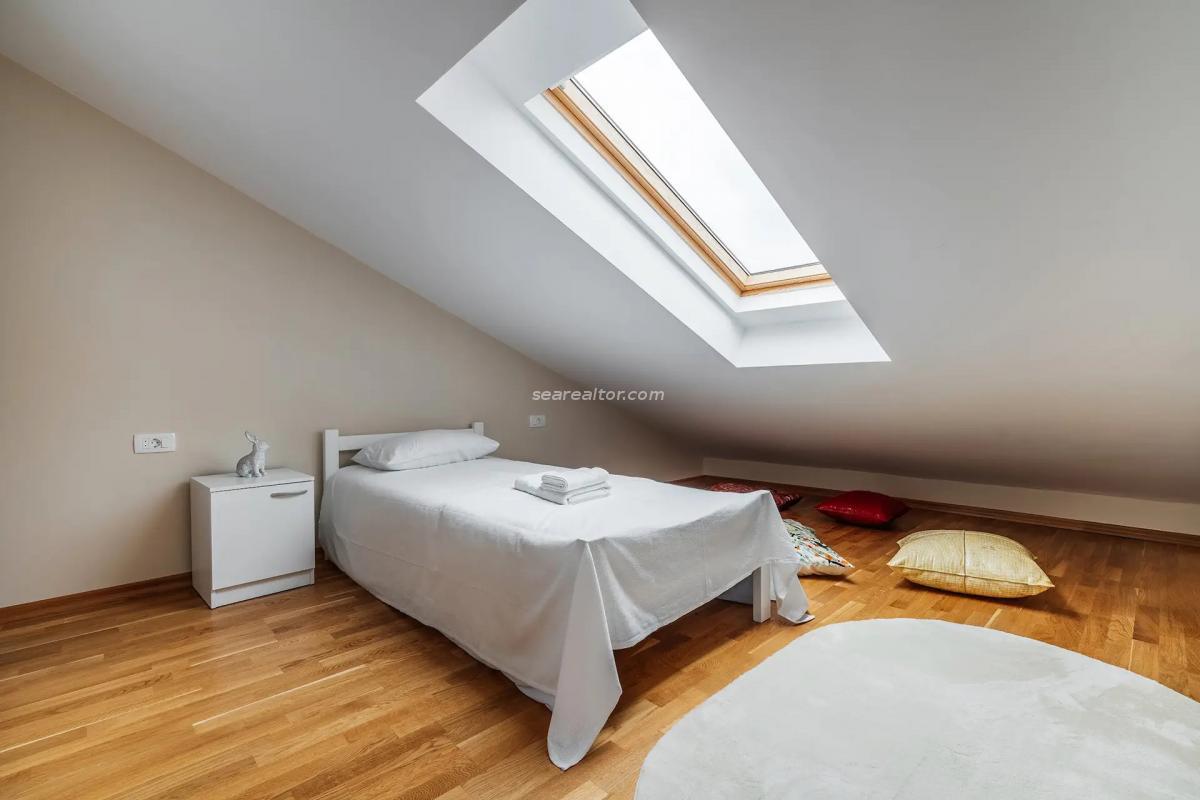 Kuća u Budvi, 220m² 20