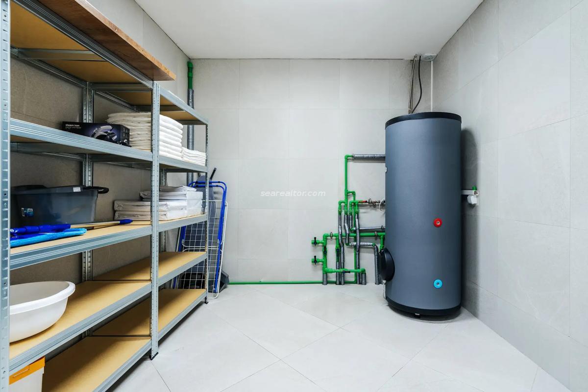 Kuća u Budvi, 220m² 22