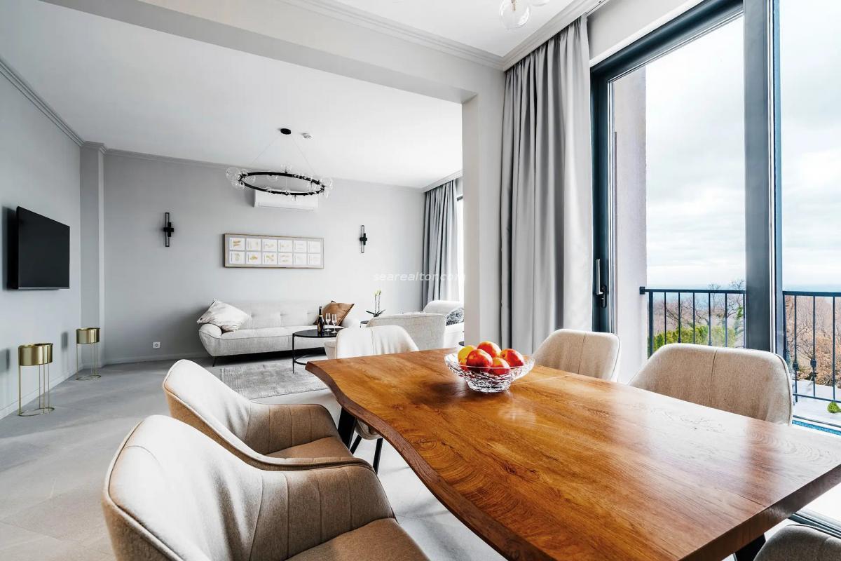 Kuća u Budvi, 220m² 5