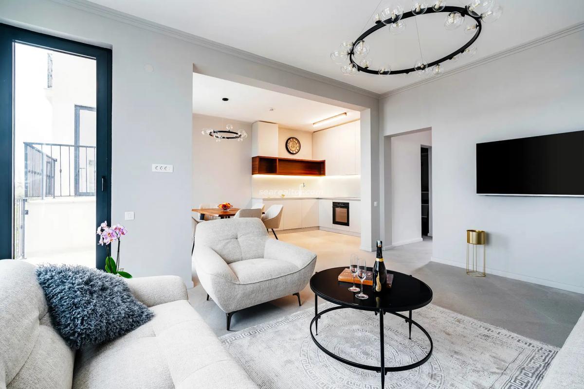 Kuća u Budvi, 220m² 6