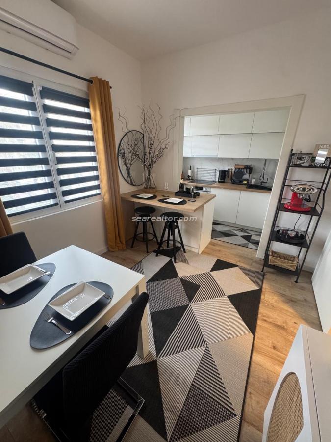Modernes 1-Schlafzimmer-Apartment im Zentrum von Tivat, 2 Minuten zum Strand – Meerblick 16