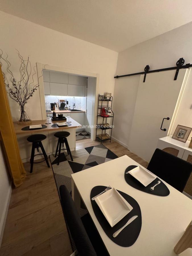 Modernes 1-Schlafzimmer-Apartment im Zentrum von Tivat, 2 Minuten zum Strand – Meerblick 6