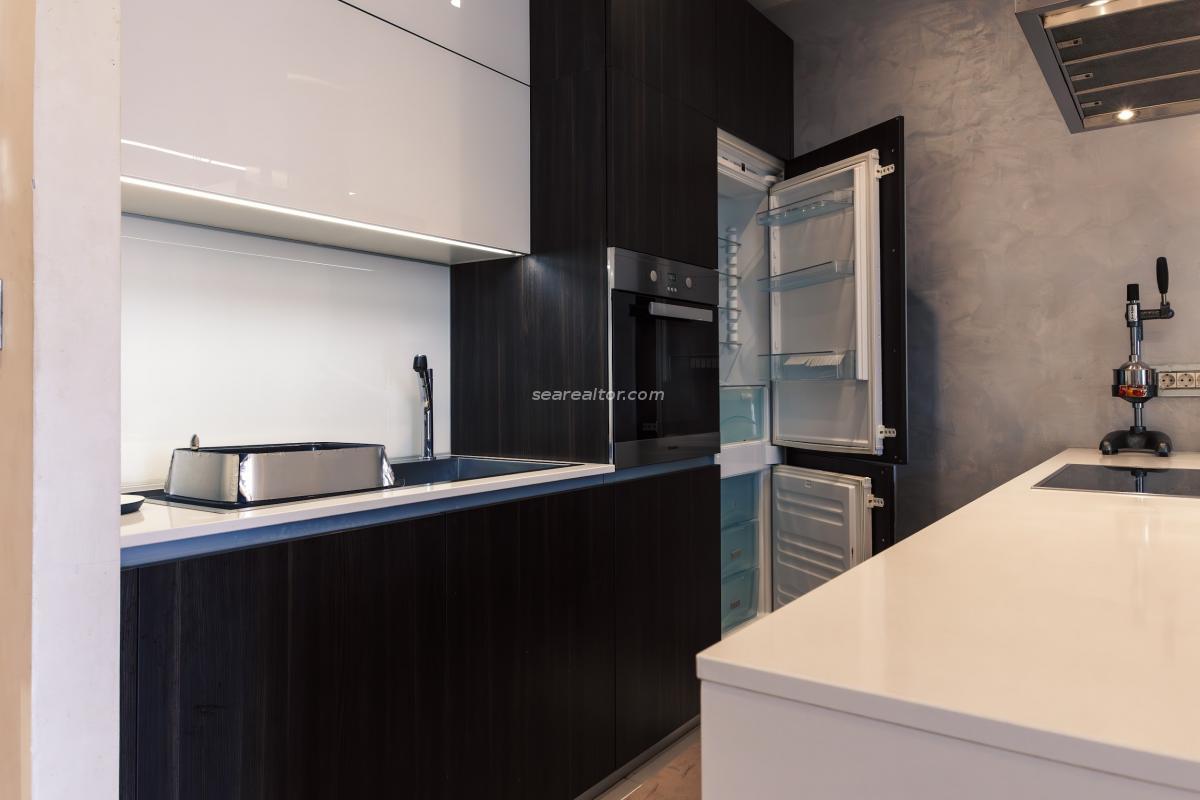 Luxury 2-Bedroom Apartment with Jacuzzi & Sea View – Dukley Gardens, Budva 7