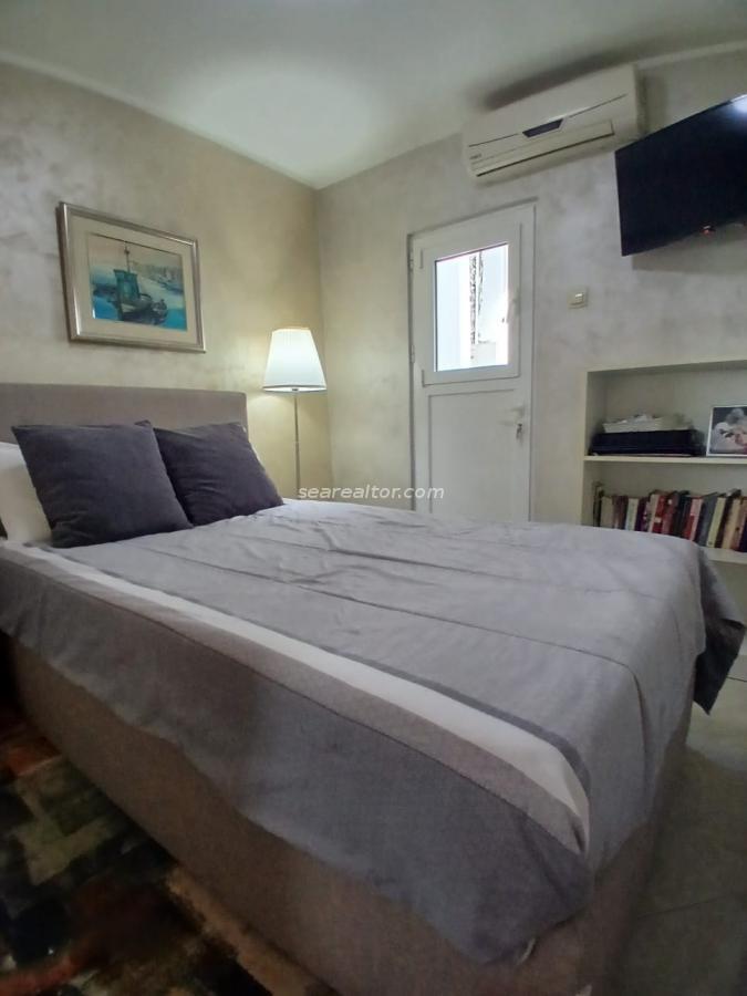 Denize Sıfır İki Yatak Odalı Daire – Dobrota, Kotor 8