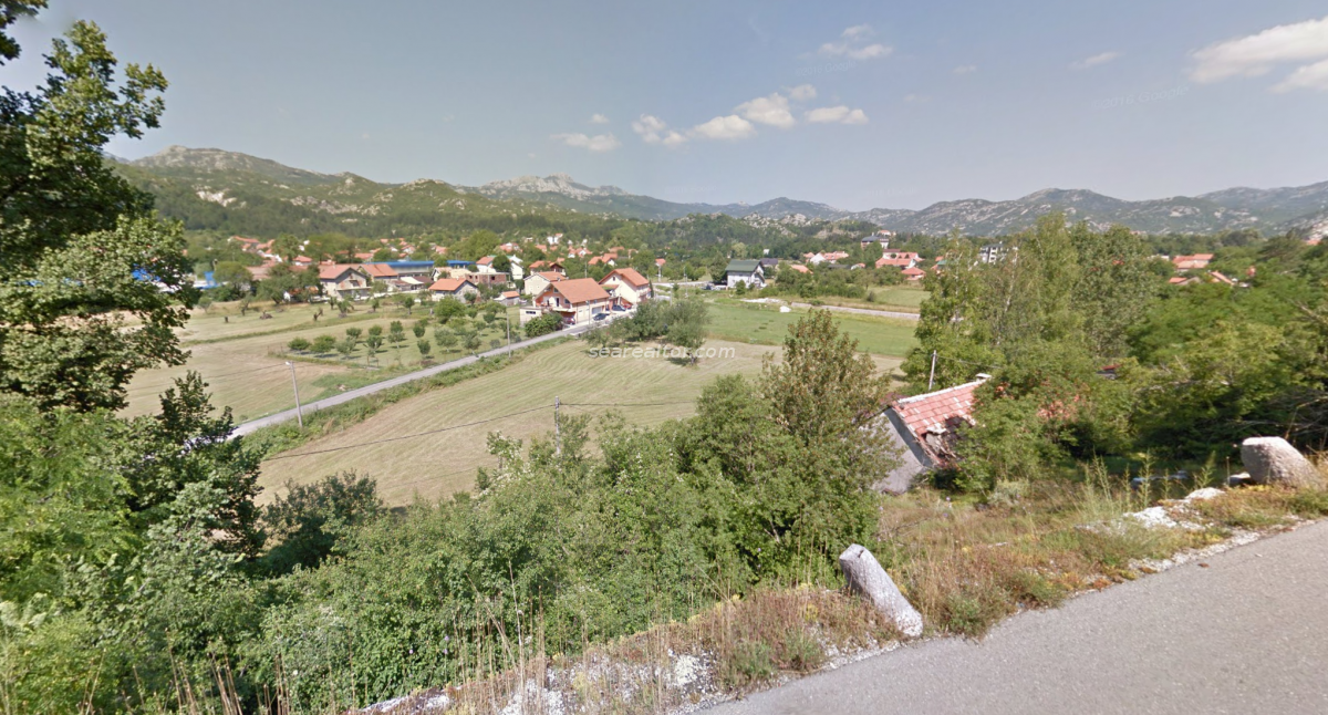 Baugrundstück 4850 m² mit Haus – Donje Polje, Cetinje