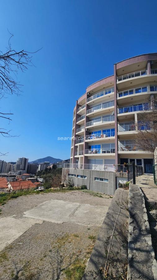Dvosoban stan u Budvi, 90m² 2