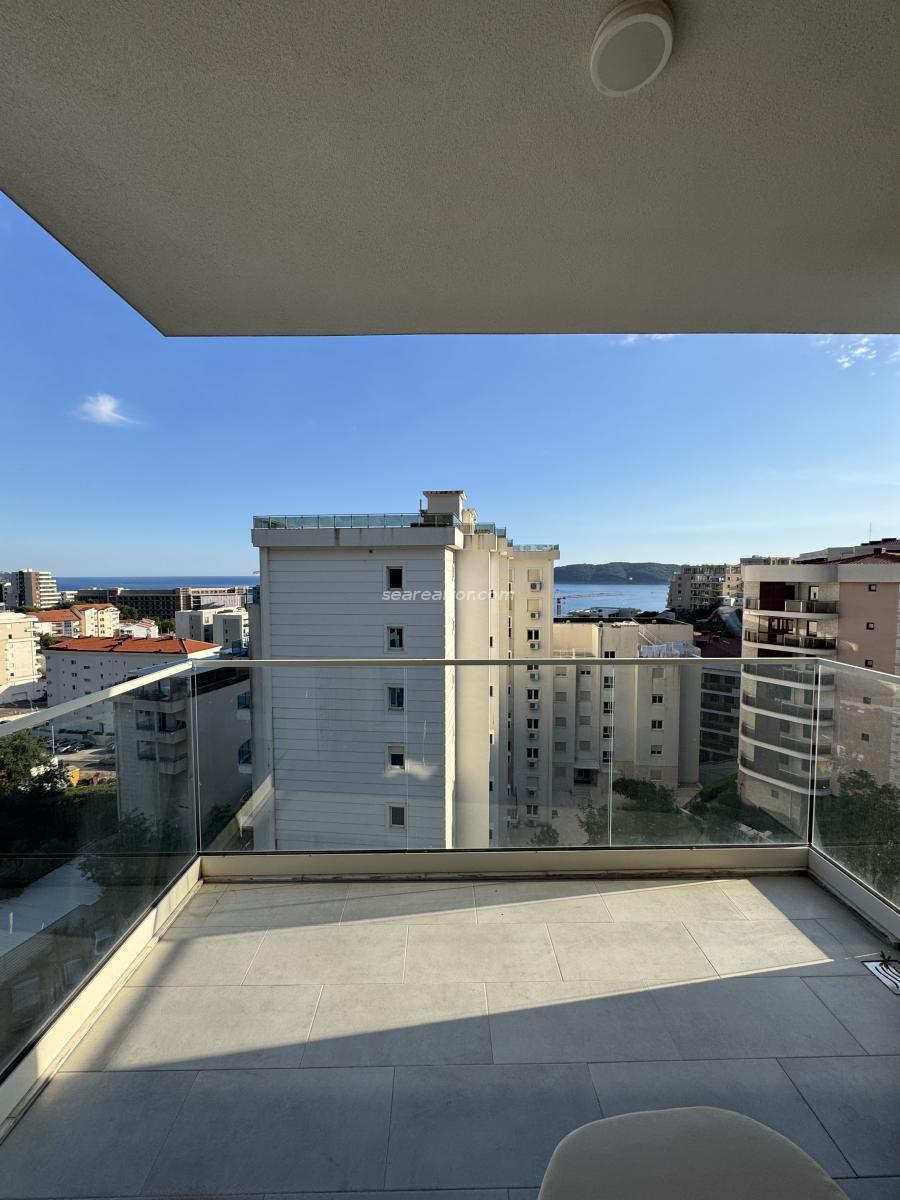 Dvosoban stan u Budvi, 74m² 2
