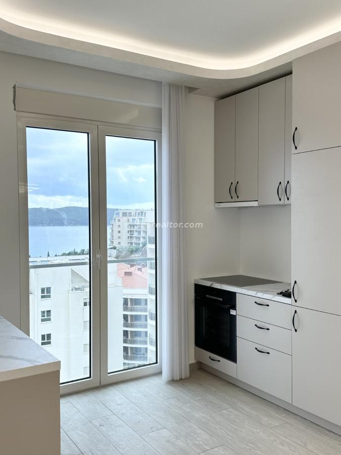 Dvosoban stan u Budvi, 74m² 21