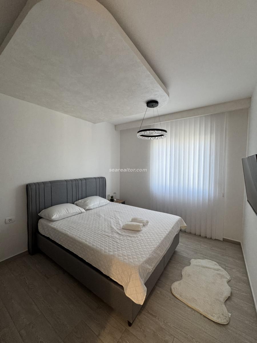 Dvosoban stan u Budvi, 74m² 7