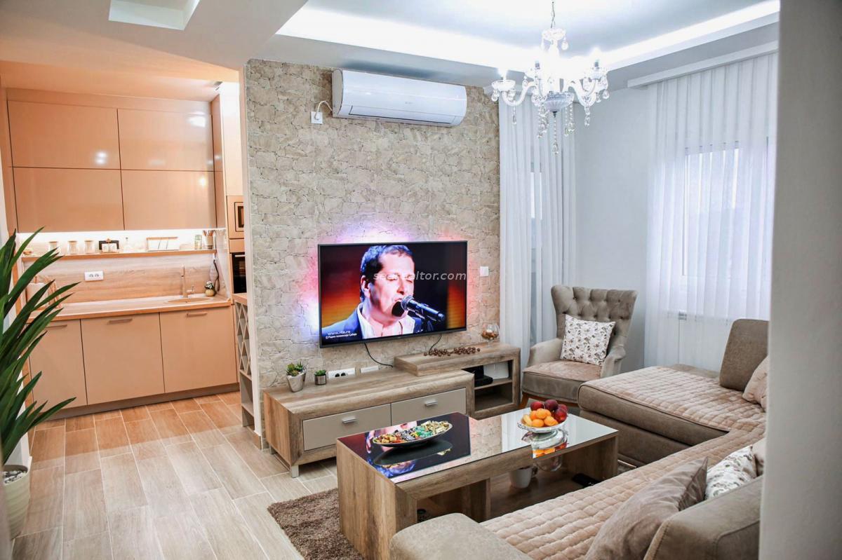 Jednosoban stan u Žabljak, 42m² 3
