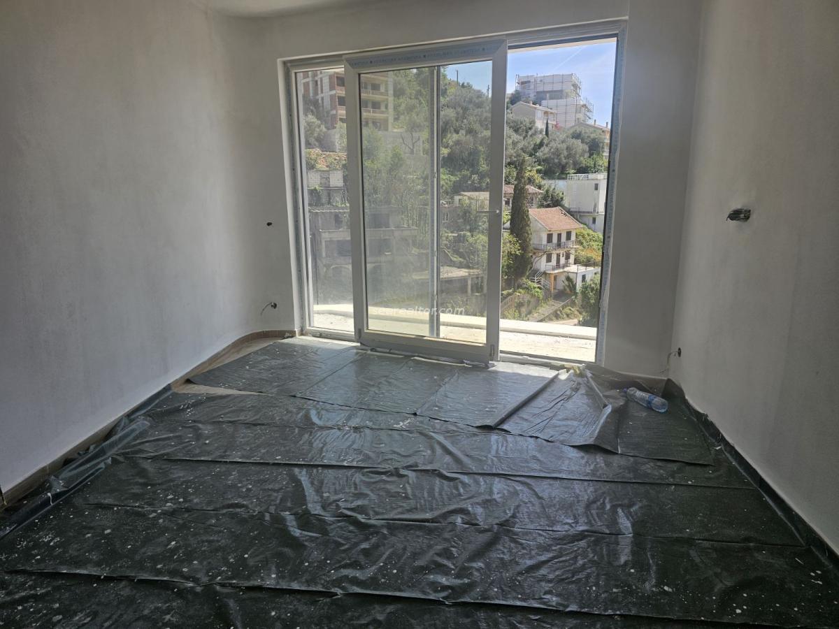 One Bedroom Apartment 56m2 with Sea View - Ulcinj 15