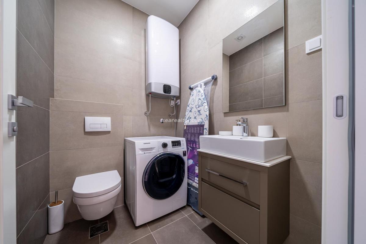 Spacious 2-Bedroom Apartment with Sea View in Tivat 21