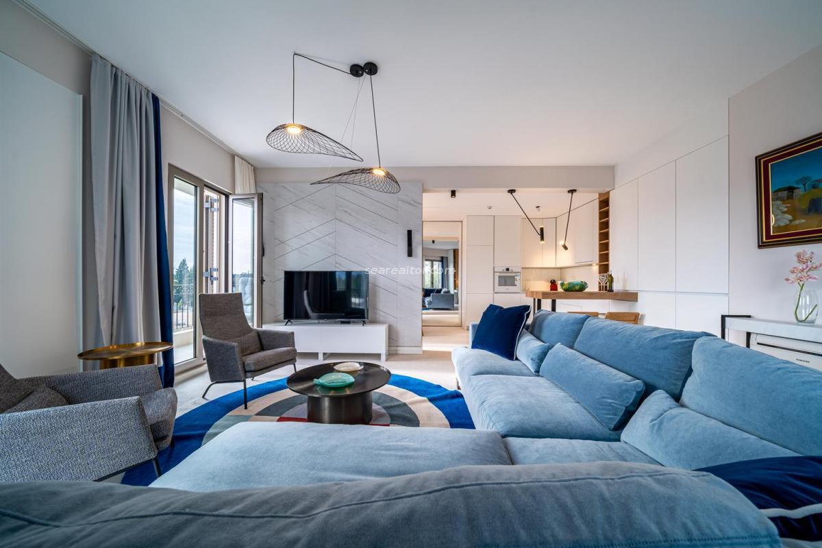 Spacious 2-Bedroom Apartment with Sea View in Tivat 25