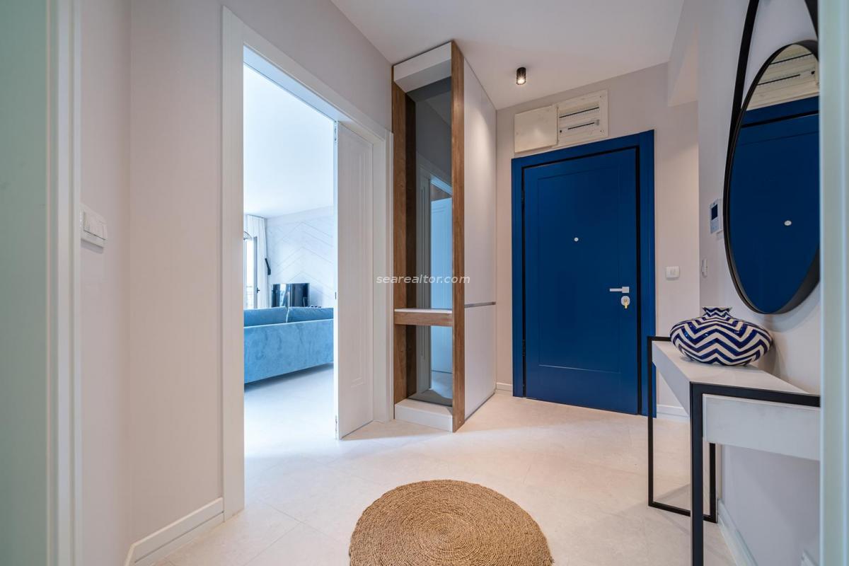 Spacious 2-Bedroom Apartment with Sea View in Tivat 5
