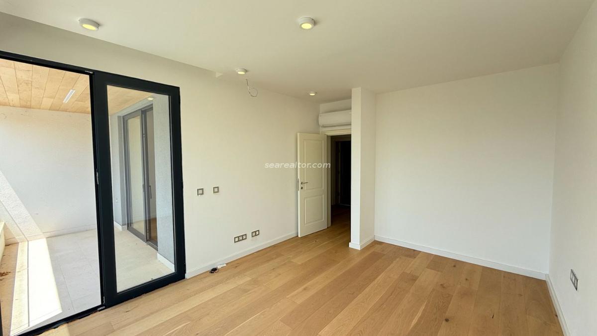 Dvosoban stan u Tivtu, 103m² — 8