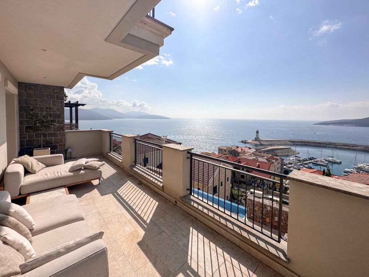 Dvosoban stan u Tivtu, 114m² 12
