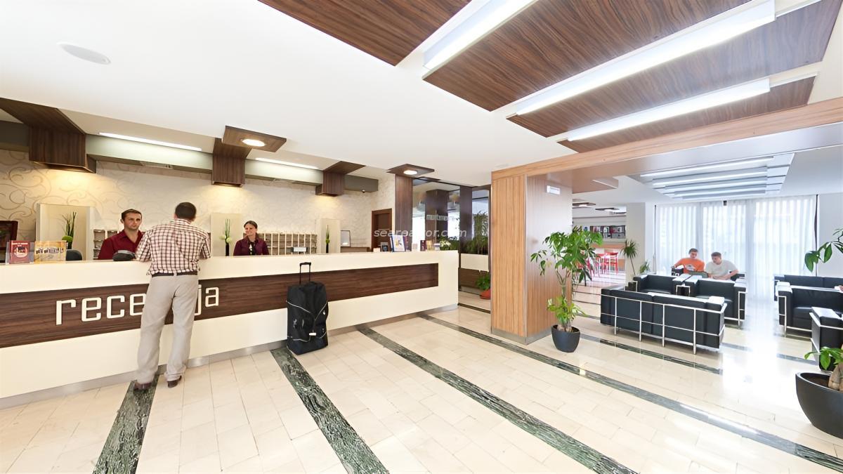 Hotel zum Verkauf in Igalo, Herceg Novi 2