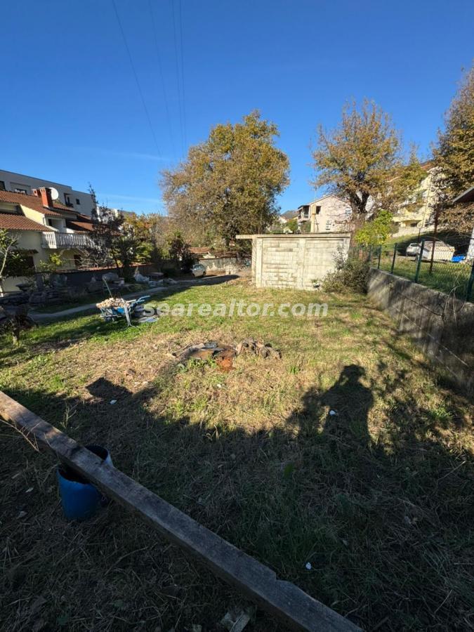 428 m² Arsa – Plaja Sadece 7 Dakika Yürüme Mesafesinde 9