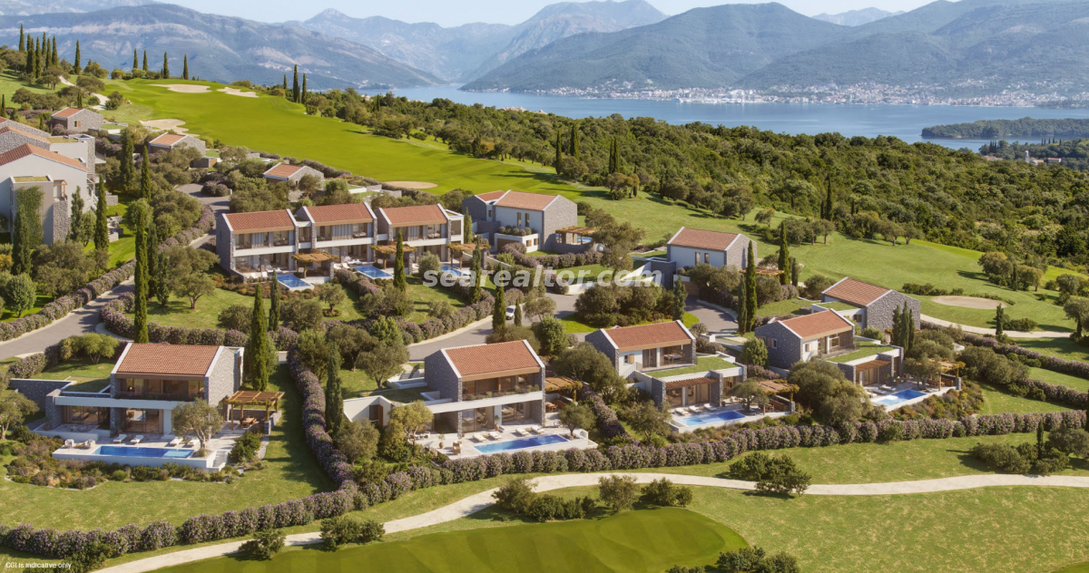 Kuća u Tivtu, 339m²