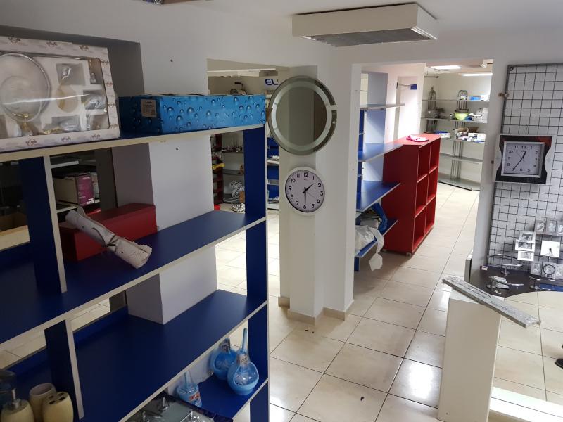 Poslovni prostor u Budvi, 240m² 3