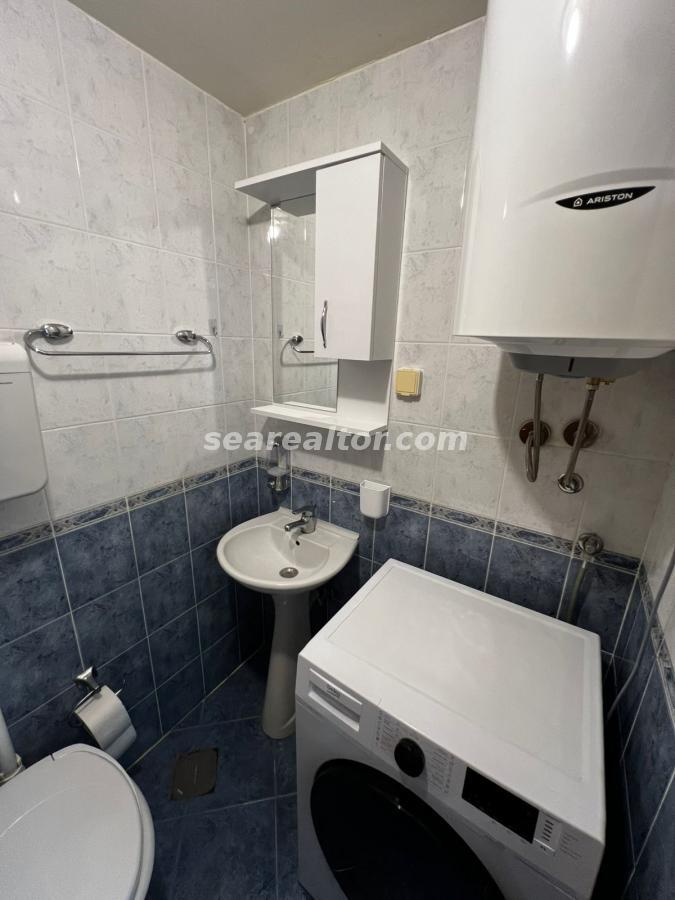 Trosoban stan u Kotoru, 88m² — 22