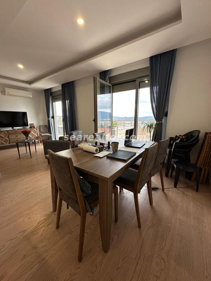 Zwei-Zimmer-Apartment mit Meerblick und großer Terrasse – Mazina, Tivat
