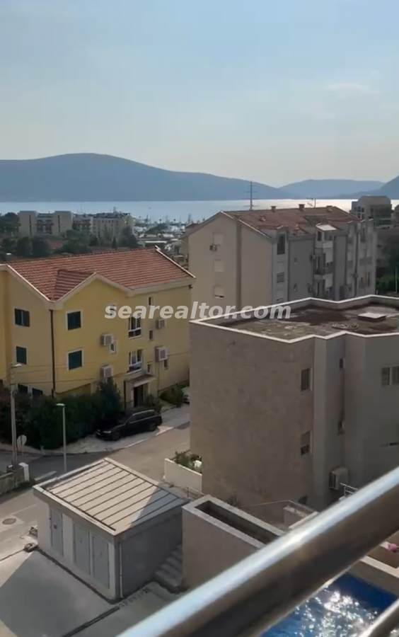 Zwei-Zimmer-Apartment mit Meerblick und großer Terrasse – Mazina, Tivat 2